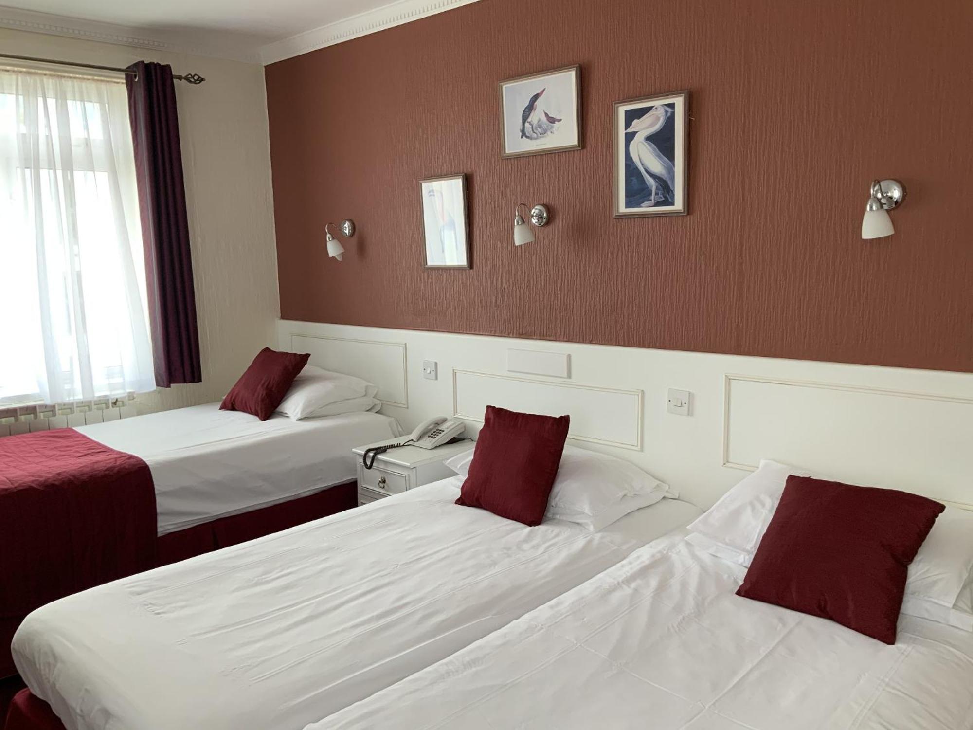Marina Metro Hotel Saint Helier Jersey Oda fotoğraf
