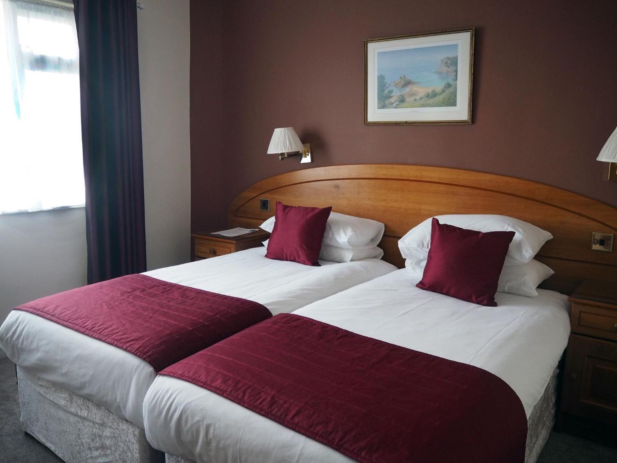 Marina Metro Hotel Saint Helier Jersey Oda fotoğraf